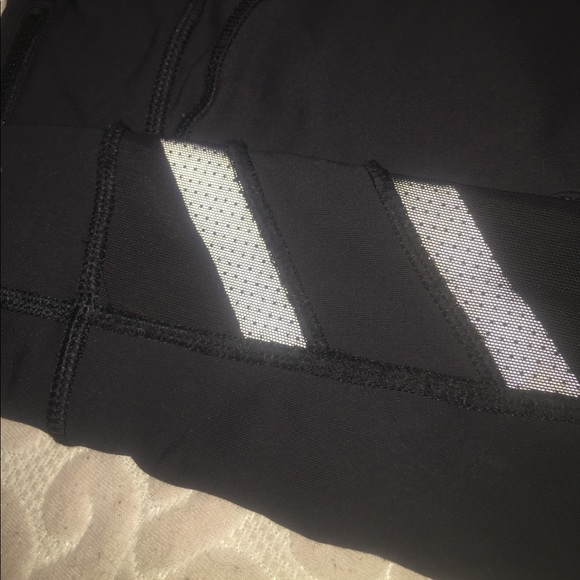 lululemon reflecting capris - Picture 4 of 7