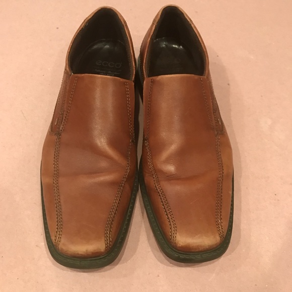 Ecco Sz 10