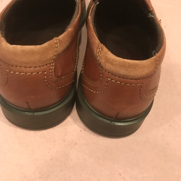 Ecco Sz 10