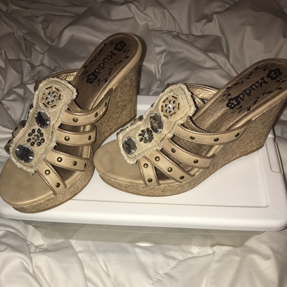 Sandal heels