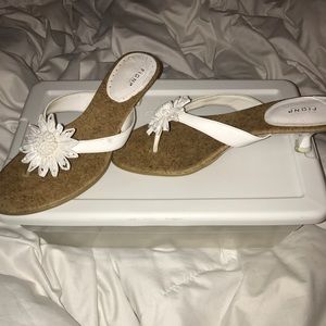 Sandals/heels