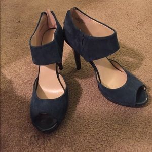 Torqouise heels