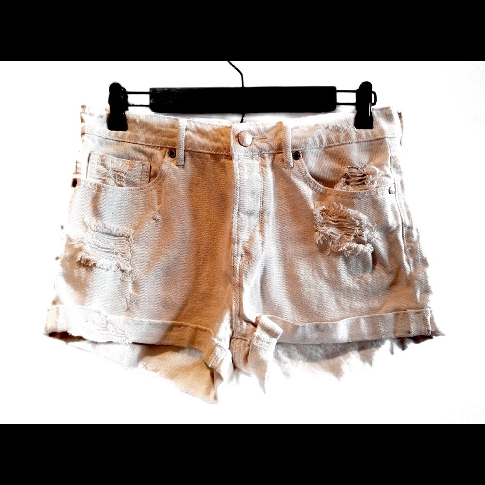 ❗️SALE❗️Bullhead Denim Distressed Cuffed Shorts