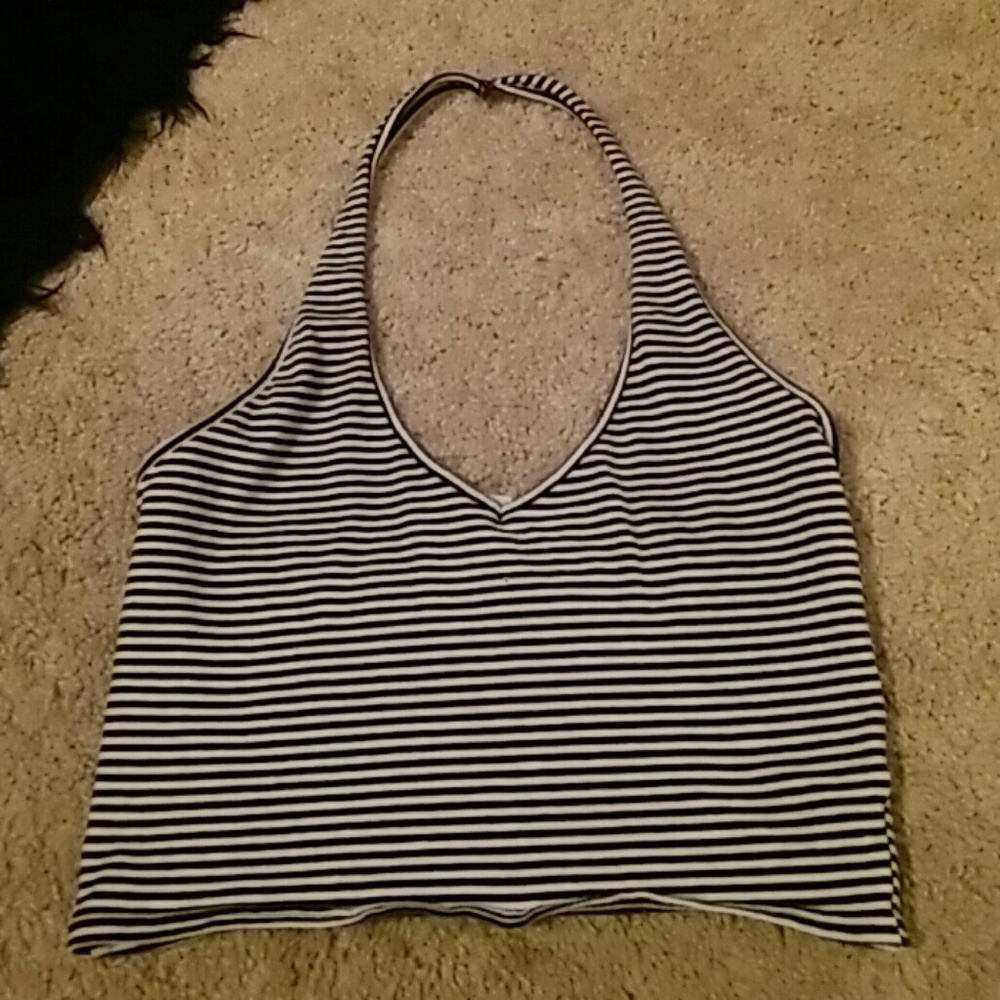 Express halter crop top