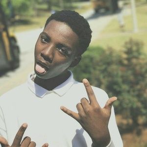 Meet your Posher, Anzabia