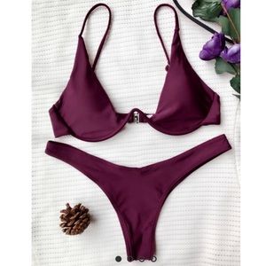 NWT Underwire Thong Bikini!