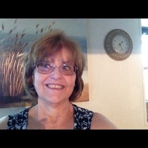 Meet your Posher, Janet