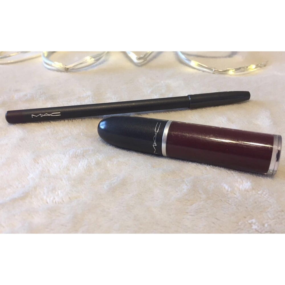 Mac lipstick and lip pencil Bundle deal! 😍✨