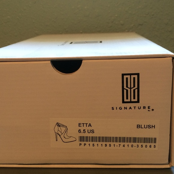 🌸HOST PICK🌸 Shoe Dazzle - Light pink heels - Picture 5 of 5