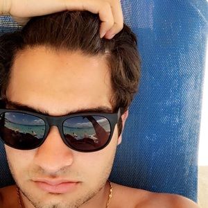 Meet your Posher, Kyle