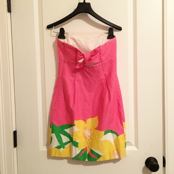 ⭐️Lilly Pulitzer Strapless Dress⭐️ - Picture 2 of 3