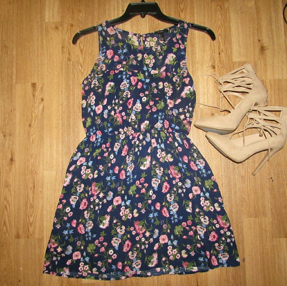 Sleeveless Navy Floral Dress