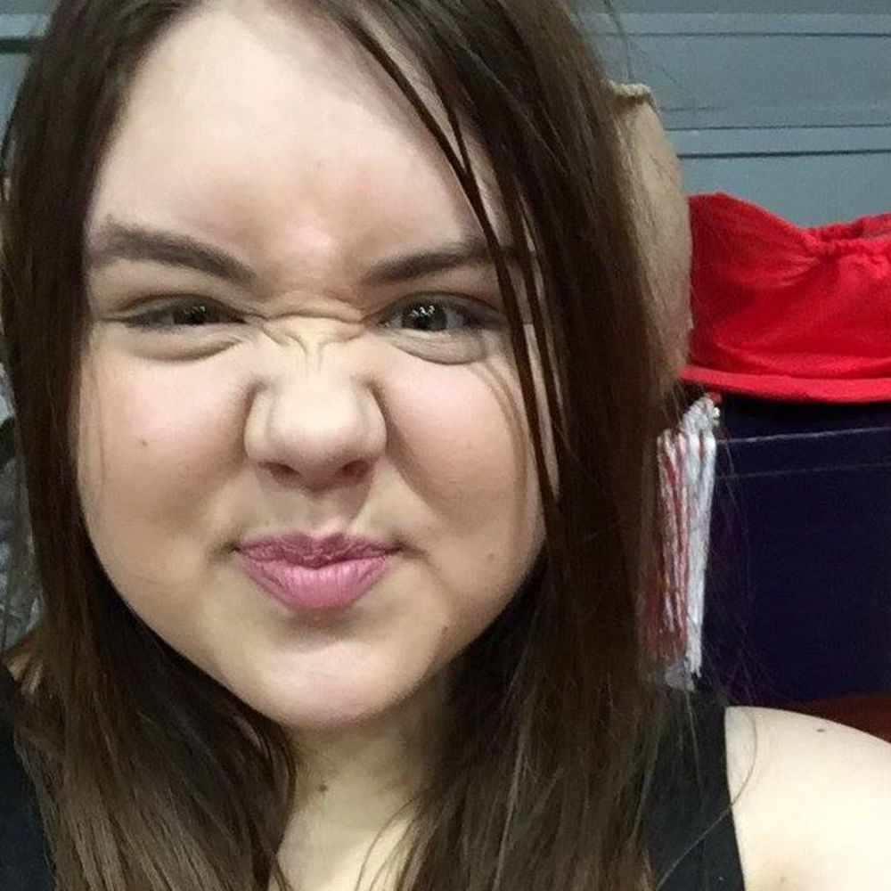 Meet your Posher, Lakan