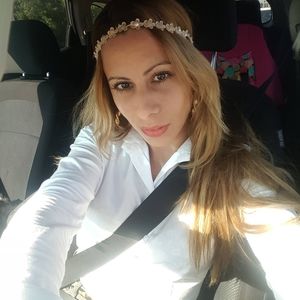 Meet your Posher, Siara