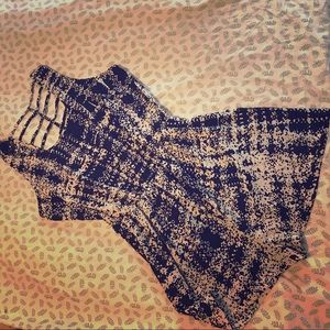 UNIQUE BLACK AND WHITE ROMPER❤️