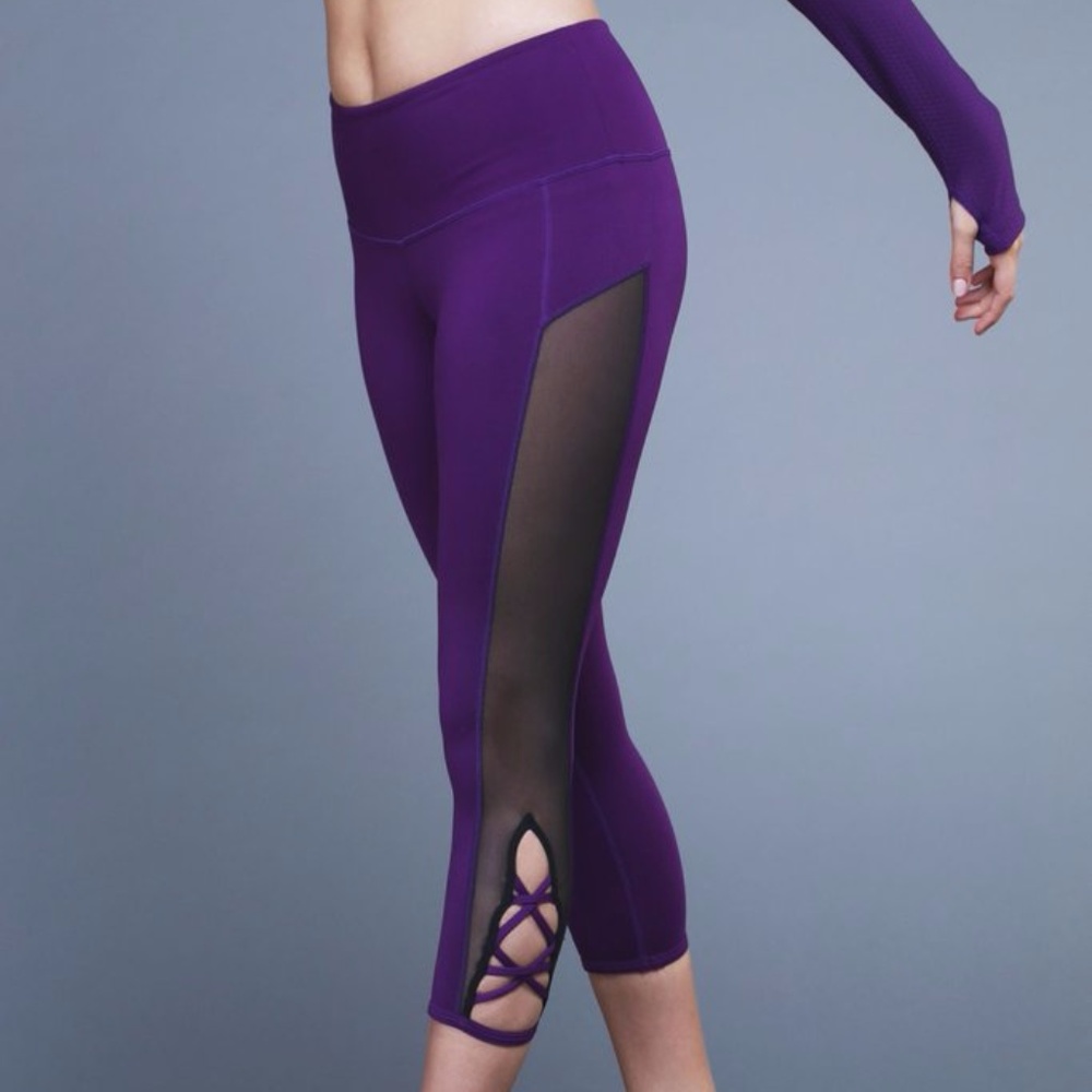 Capri Active Leggings | PopFlex