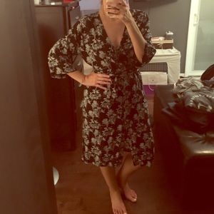 Sexy kimono style dress with slits!!