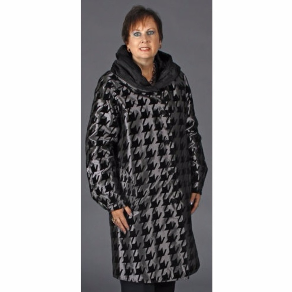 UBU Silver Houndstooth Reversible 36" Raincoat
