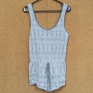 Urban Outfitters | Stretch Romper