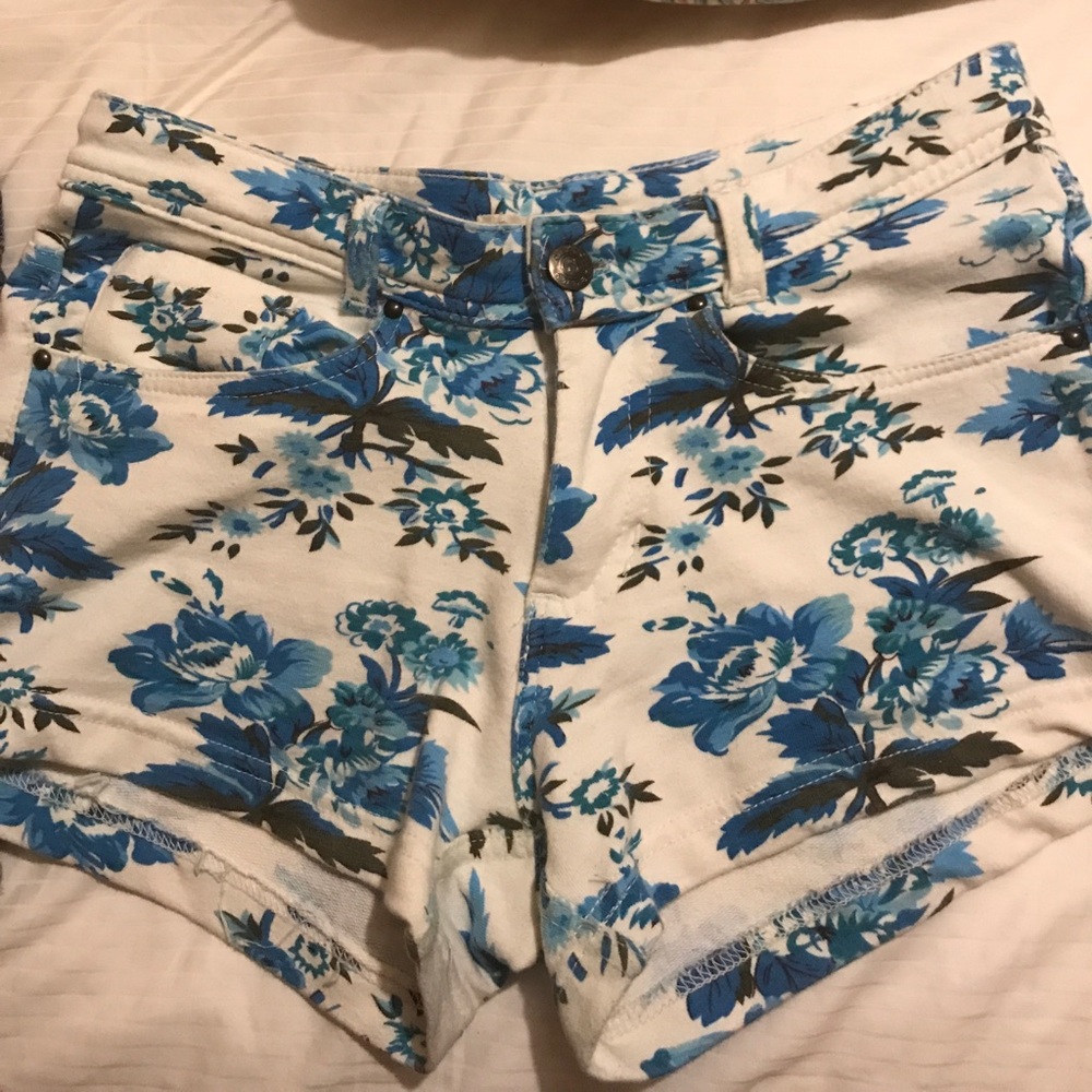Cute cotton shorts