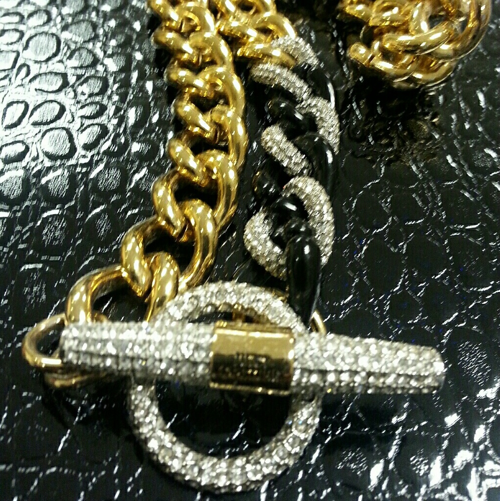 Juicy couture necklace