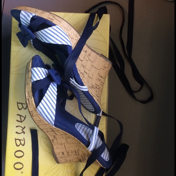 🌹 HOST PICK 🌹 - Bamboo - Super lace up wedges - Picture 2 of 6