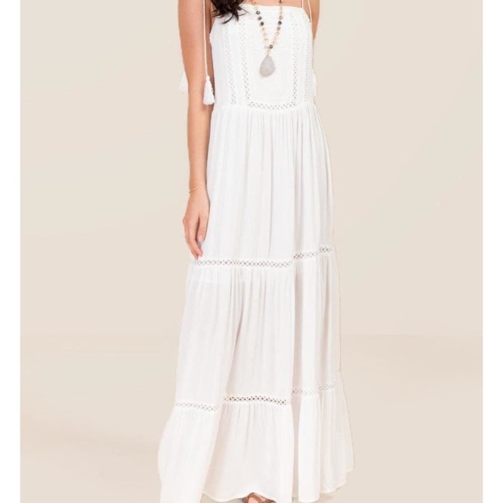 Fynne embroidered maxi peasant dress nwt