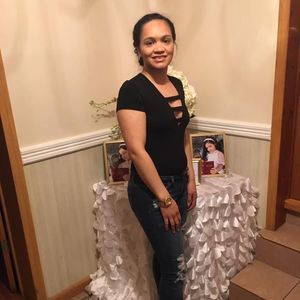 Meet your Posher, Evelyn