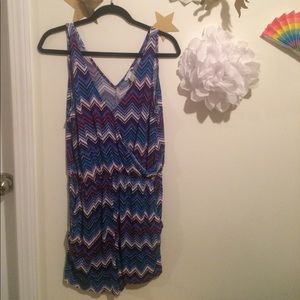 ❗️LAST CHANCE❗️Gone 7/29 H&M v-neck shorts romper