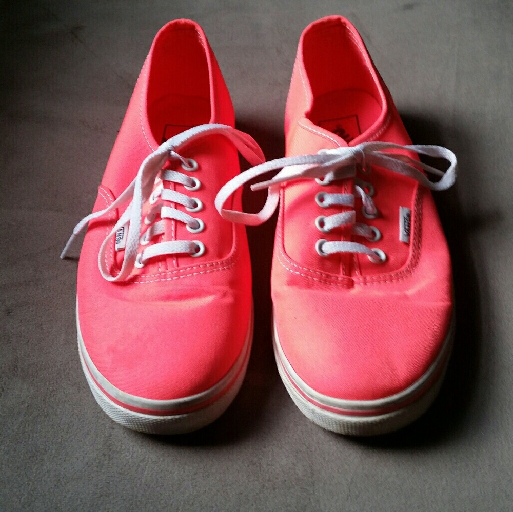 Ladies Vans