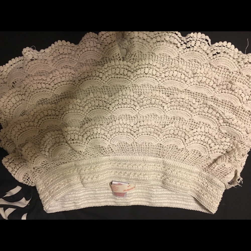 Selling these nice shorts !