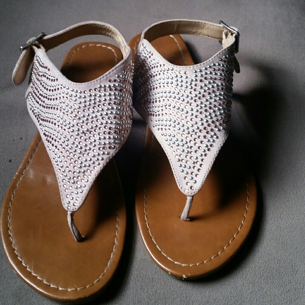 Ladies sandals