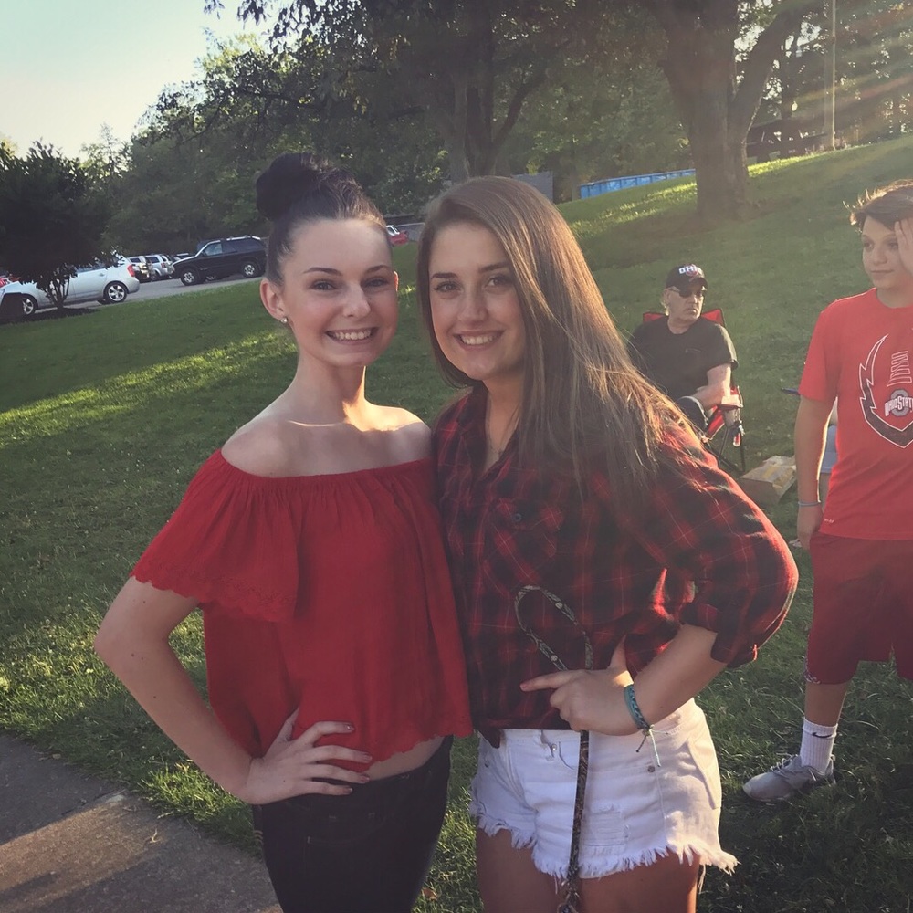 Meet your Posher, Mia