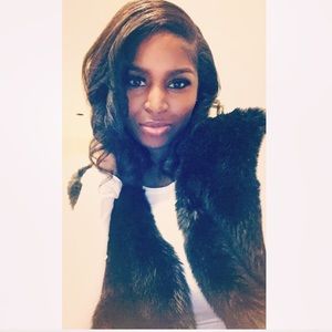 Meet your Posher, Tierra