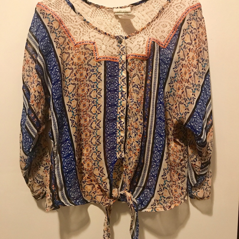 Floral pink blue top