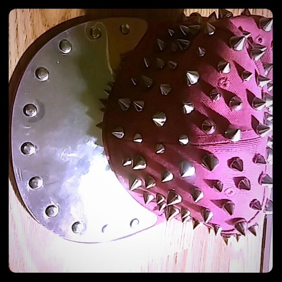 Hot Pink - Picture 1 of 3