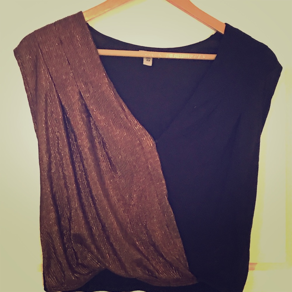 Bronze and black crop Ecote