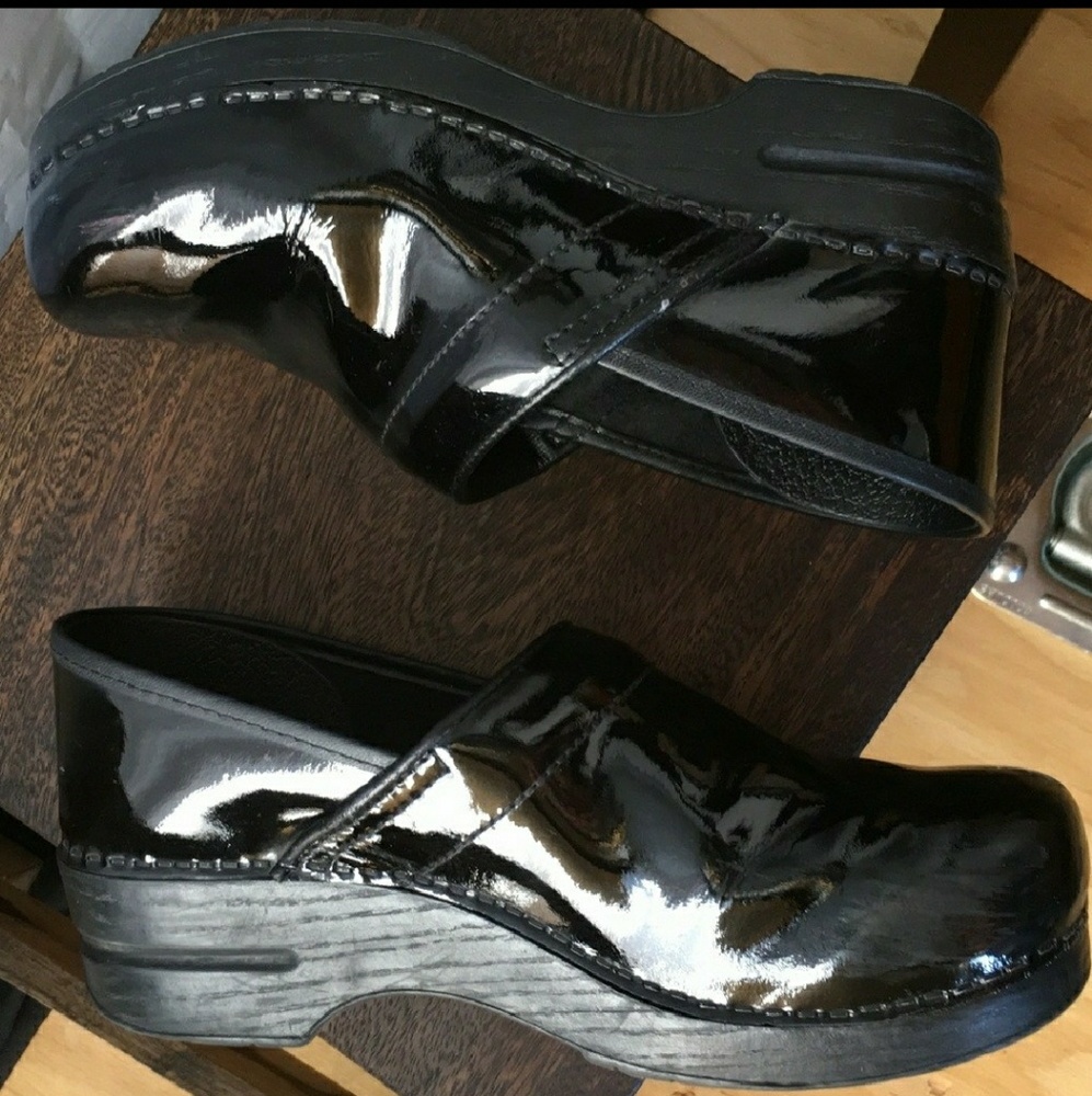 Dansko shoes size 10 euro 40
