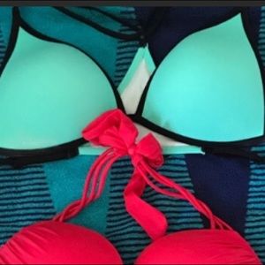 Victoria's Secret PINK top 34D