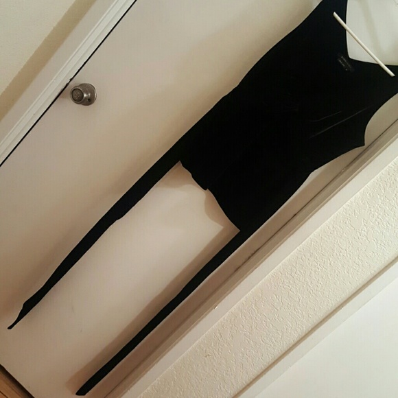 BCBG sexy velour top - Picture 2 of 4