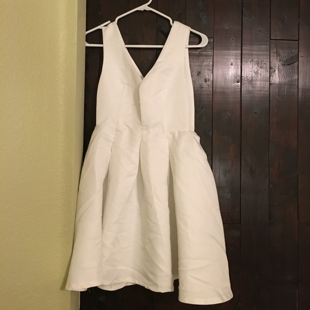 Lulu's white party dress
