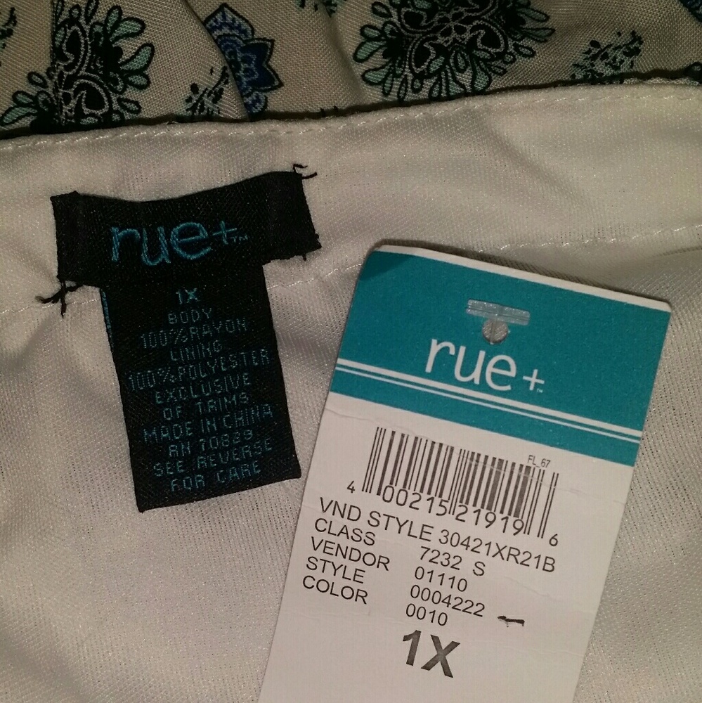 NWT RUE21 ROMPER - Picture 3 of 4