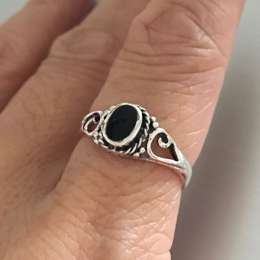 Sterling Silver Black Onyx Ring with Swirl - Picture 1 of 6