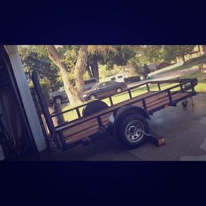 Black flathead trailer