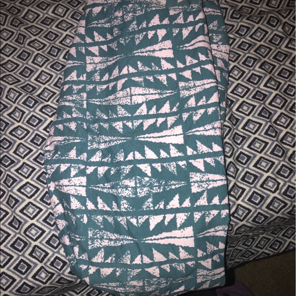 Tc lularoe leggings - Picture 3 of 4