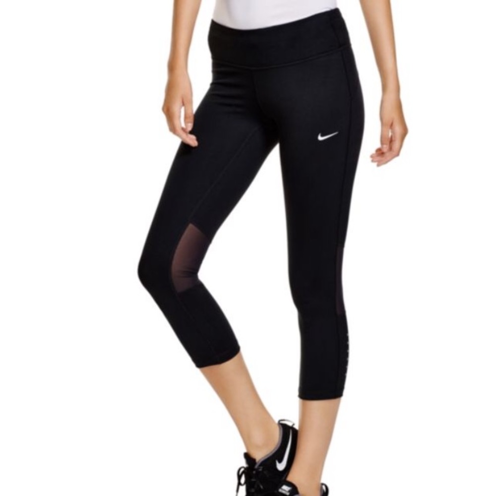Nike Epic Run Tight Fit
