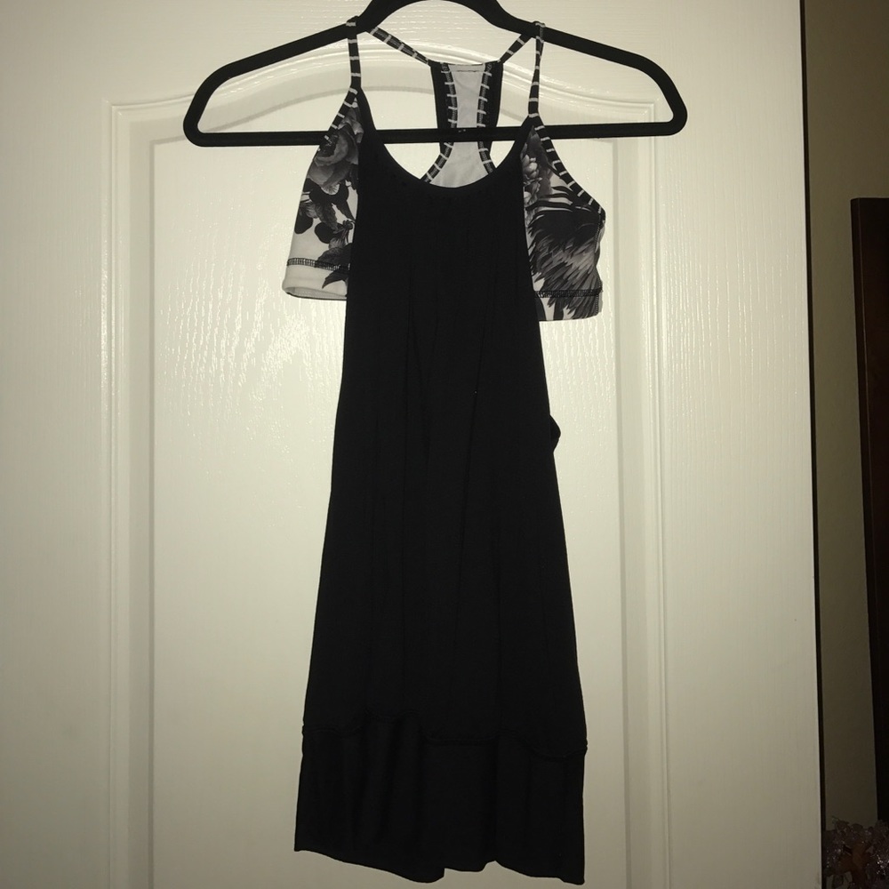 Black and floral lululemon tank