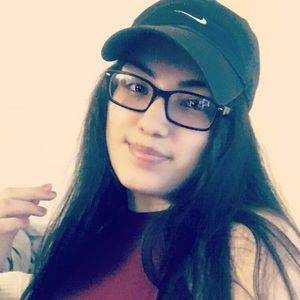 Meet your Posher, Jasmin