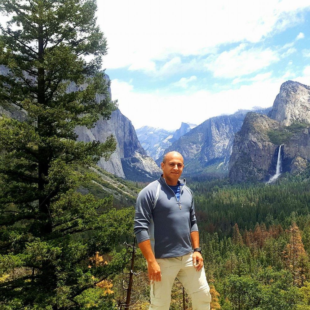 Meet your Posher, Payam