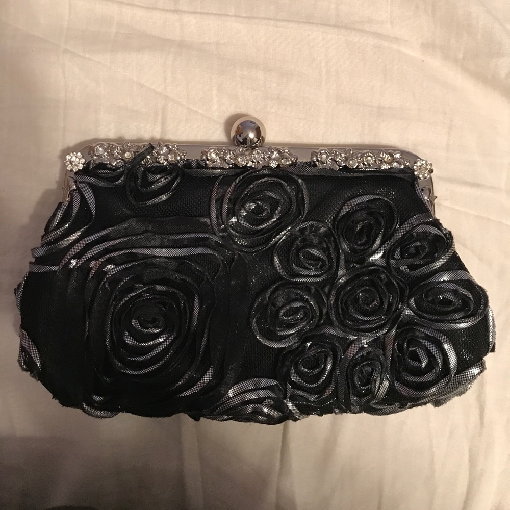 Black rose clutch